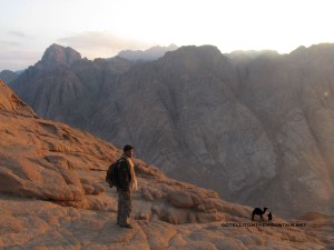 Jebel el Deir, Bedouin guide, Go tell it on the mountain_result