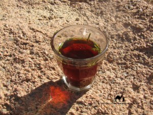 Tea glass, Sinai, Go tell it on the mountain_result
