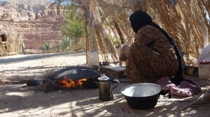 Ein Hudera, Bedouin woman, Go tell it on the mountain_result
