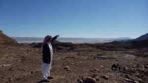 Serabit el Khadem, Bedouin guide, Go tell it on the mountain_result