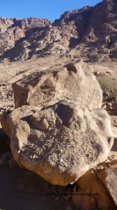 Wishing rock, Naqb el Hawa, Go tell it on the mountain_result
