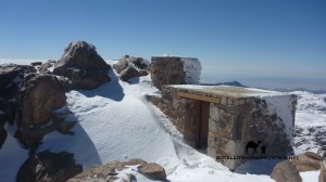 Jebel Katherina summit hut, Go tell it on the mountain